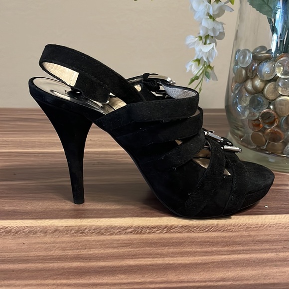Michael Michael Kors, black heels with buckles - Picture 5 of 13